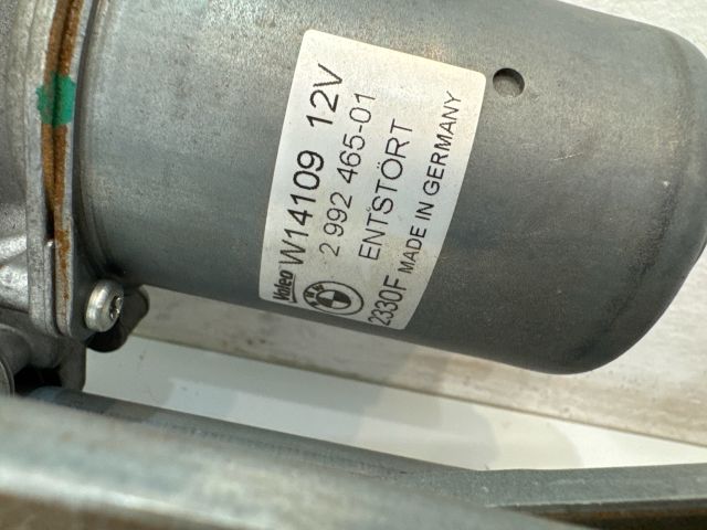 bontott BMW X1 Első Ablaktörlő Szerkezet Motorral