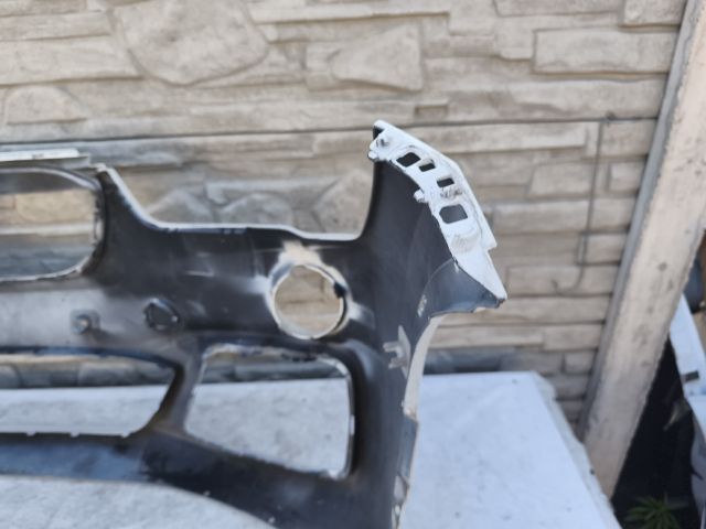 bontott BMW X1 Első Lökhárító (Részeivel)