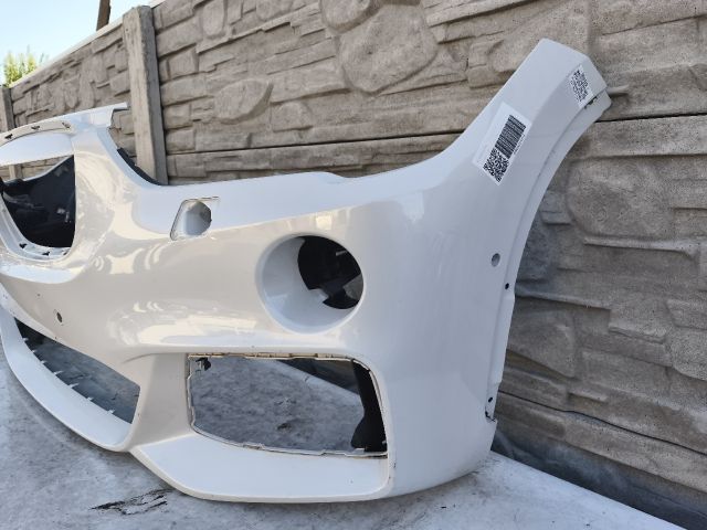 bontott BMW X1 Első Lökhárító (Részeivel)