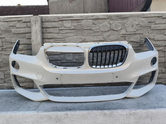 bontott BMW X1 Első Lökhárító (Részeivel)