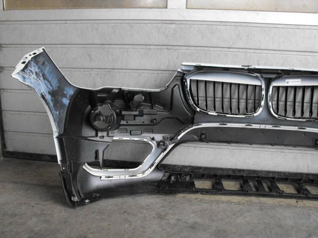 bontott BMW X1 Első Lökhárító (Üresen)