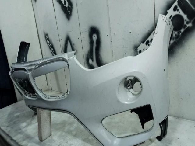 bontott BMW X1 Első Lökhárító (Üresen)