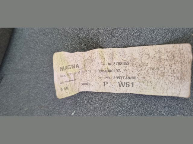 bontott BMW X1 Első Lökhárító (Üresen)