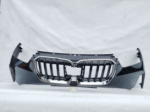 bontott BMW X1 Első Lökhárító (Üresen)