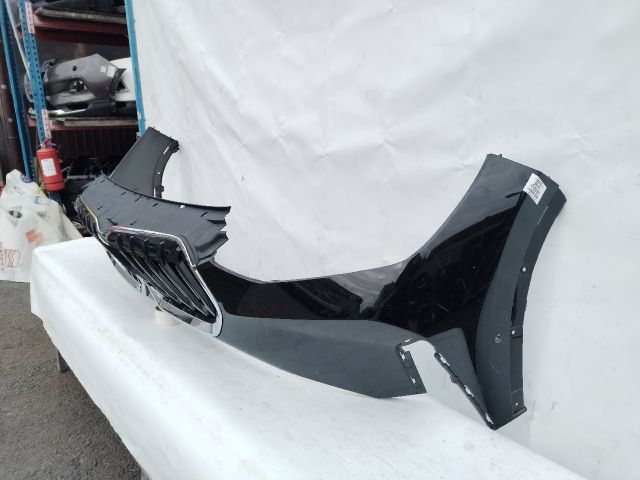 bontott BMW X1 Első Lökhárító (Üresen)