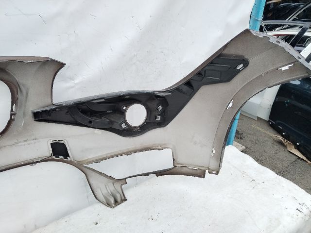 bontott BMW X1 Első Lökhárító (Üresen)