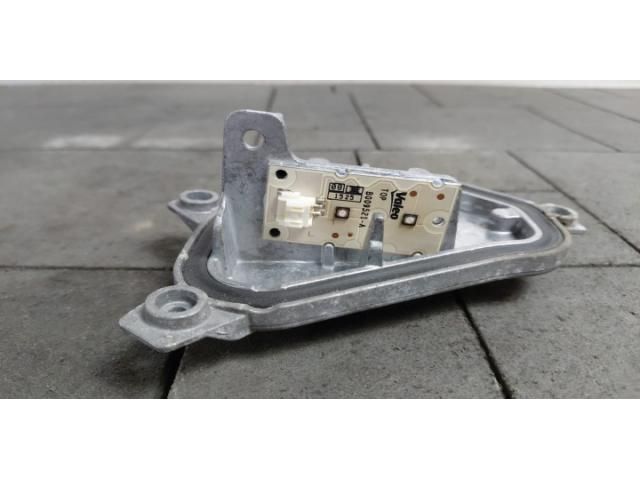 bontott BMW X1 Fényszóró Elektronika