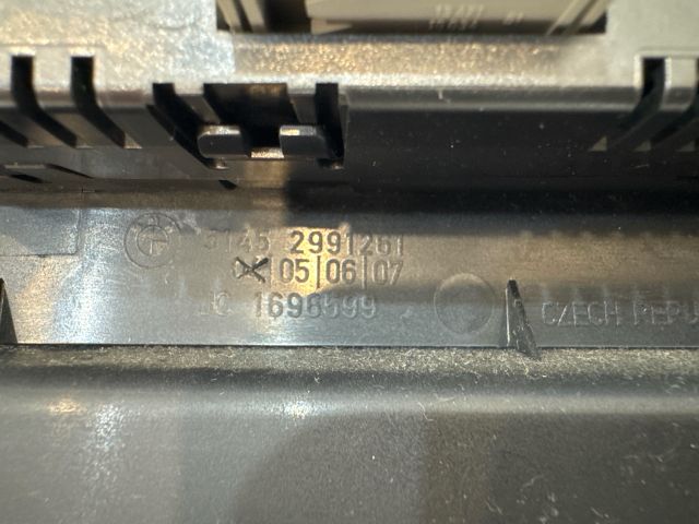 bontott BMW X1 Fűtéskapcsoló (digit klímás)