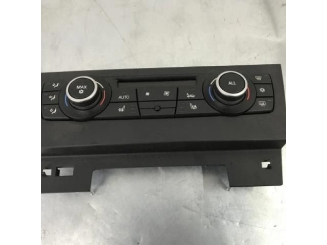 bontott BMW X1 Fűtéskapcsoló (digit klímás)
