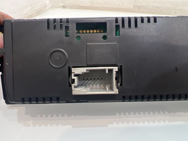 bontott BMW X1 Fűtéskapcsoló (digit klímás)