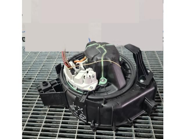 bontott BMW X1 Fűtőmotor (Klímás)