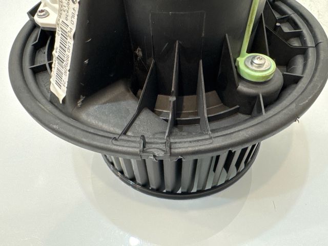 bontott BMW X1 Fűtőmotor (Klímás)