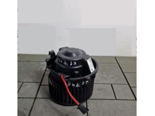 bontott BMW X1 Fűtőmotor (Klímás)