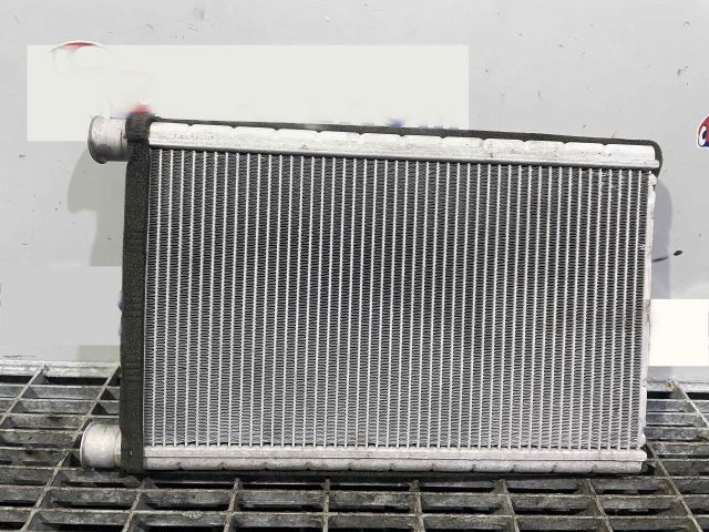 bontott BMW X1 Fűtőradiátor