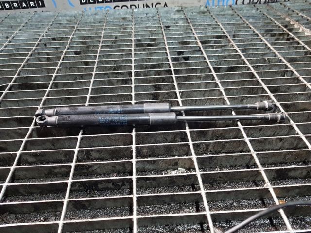 bontott BMW X1 Gázrugós Kitámasztó Teleszkóp Motorháztető