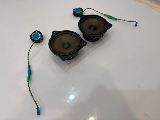 bontott BMW X1 Hangszóró Szett