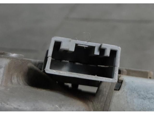 bontott BMW X1 Hátsó Ablaktörlő Motor