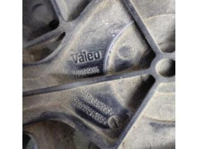 bontott BMW X1 Hátsó Ablaktörlő Motor