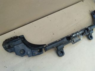 bontott BMW X1 Hátsó középső Lökhárító Tartó (Műanyag)