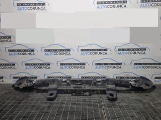 bontott BMW X1 Hátsó középső Lökhárító Tartó (Műanyag)