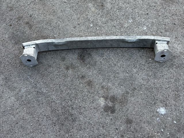 bontott BMW X1 Hátsó Lökhárító Merevítő (Fém)