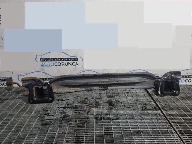 bontott BMW X1 Hátsó Lökhárító Merevítő (Fém)