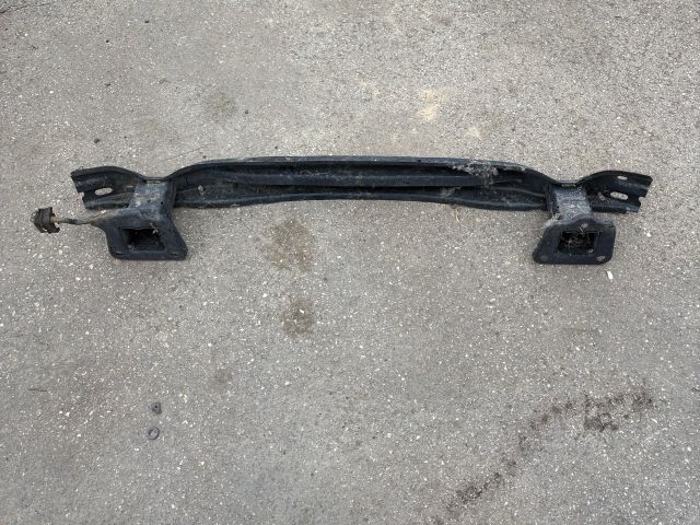 bontott BMW X1 Hátsó Lökhárító Merevítő (Fém)