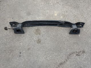 bontott BMW X1 Hátsó Lökhárító Merevítő (Fém)