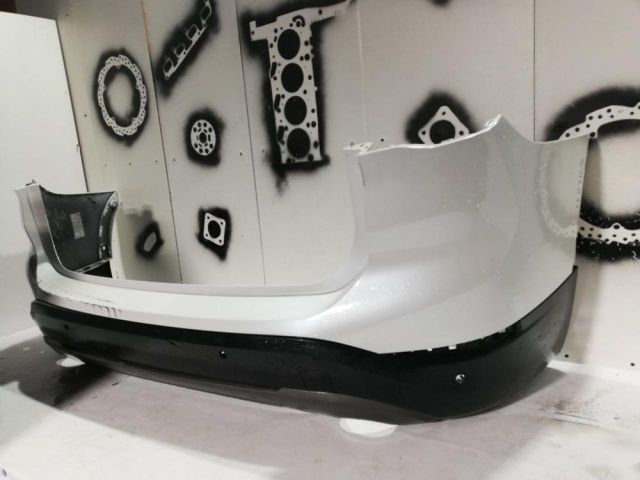 bontott BMW X1 Hátsó Lökhárító (Üresen)