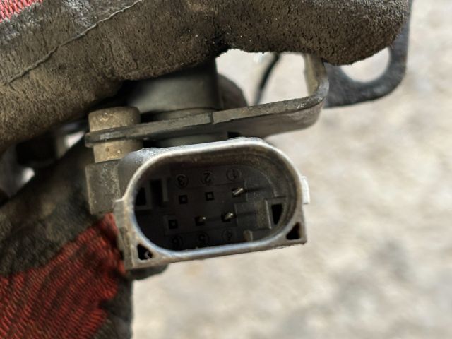 bontott BMW X1 Hátsó Xenon Szintszabályzó Jeladó