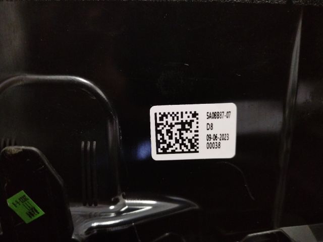 bontott BMW X1 Hűtőrács