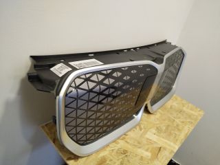 bontott BMW X1 Hűtőrács