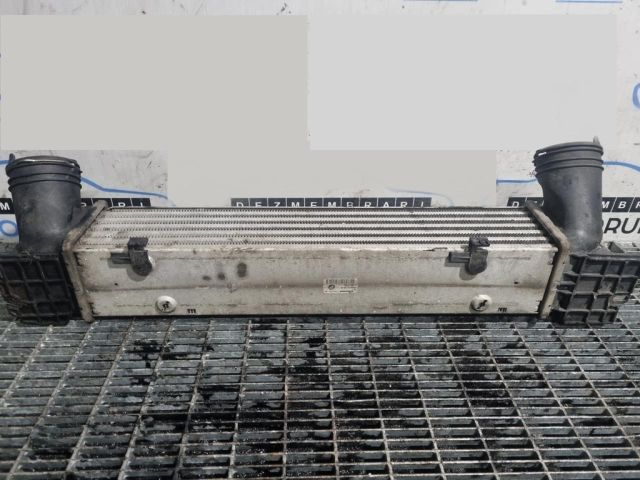 bontott BMW X1 Intercooler