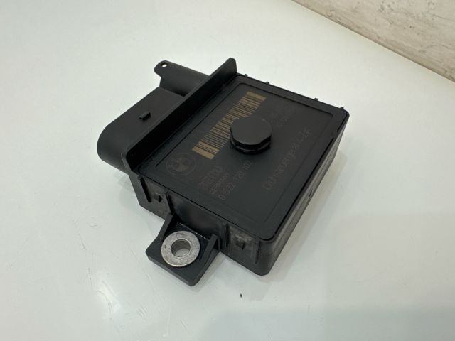 bontott BMW X1 Izzító Relé