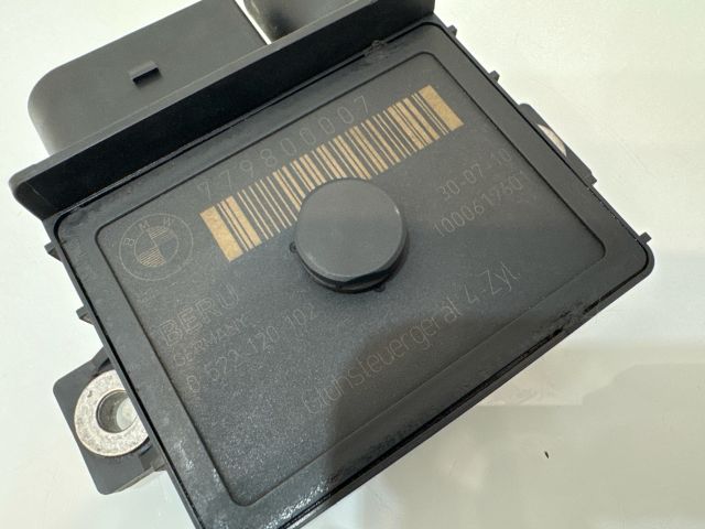 bontott BMW X1 Izzító Relé