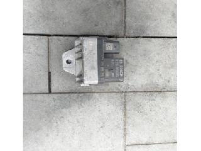 bontott BMW X1 Izzító Relé