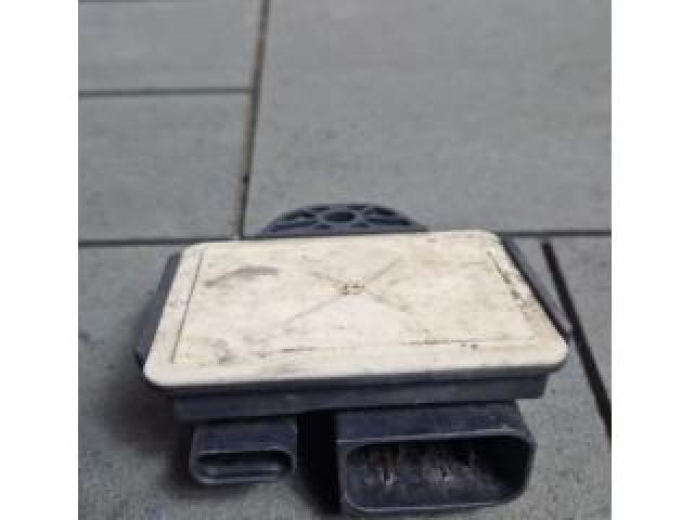 bontott BMW X1 Izzító Relé