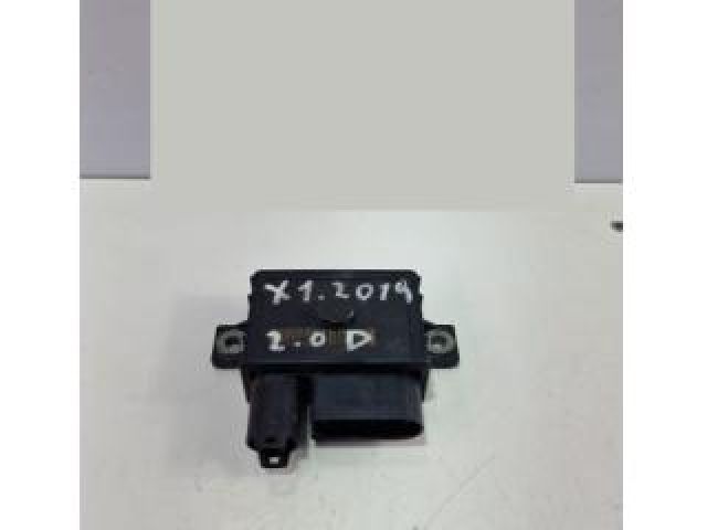 bontott BMW X1 Izzító Relé