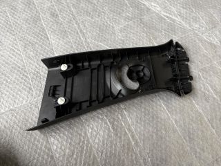 bontott BMW X1 Jobb B Oszlop Burkolat