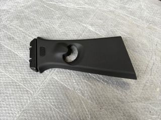 bontott BMW X1 Jobb B Oszlop Burkolat