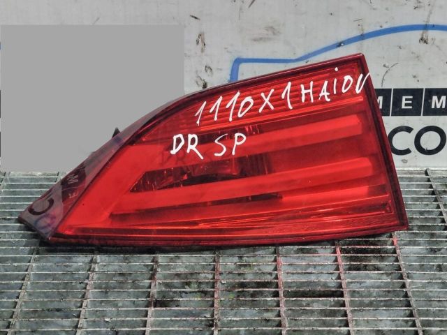 bontott BMW X1 Jobb Belső Hátsó Lámpa