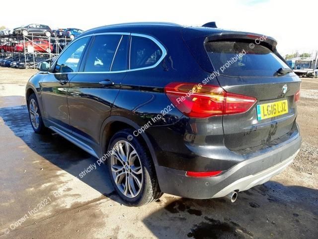 bontott BMW X1 Jobb C Oszlop Burkolat