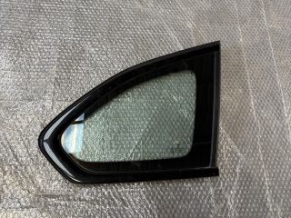 bontott BMW X1 Jobb C Oszlop Oldalablak Üveg