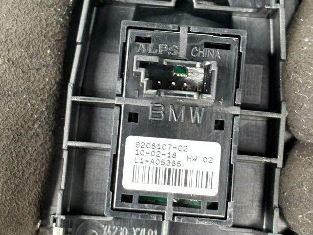 bontott BMW X1 Jobb első Ablakemelő Kapcsoló