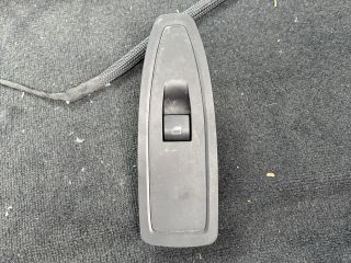 bontott BMW X1 Jobb első Ablakemelő Kapcsoló