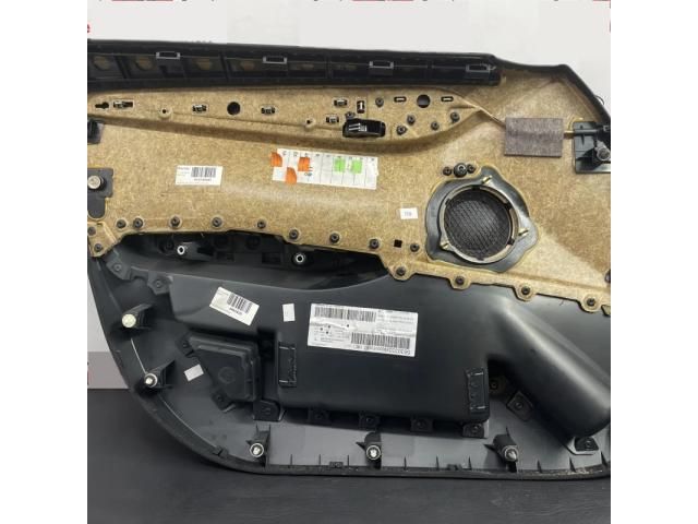 bontott BMW X1 Jobb első Ajtó Kárpit