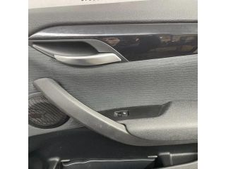 bontott BMW X1 Jobb első Ajtó Kárpit