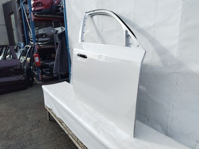 bontott BMW X1 Jobb első Ajtó (Üres lemez)