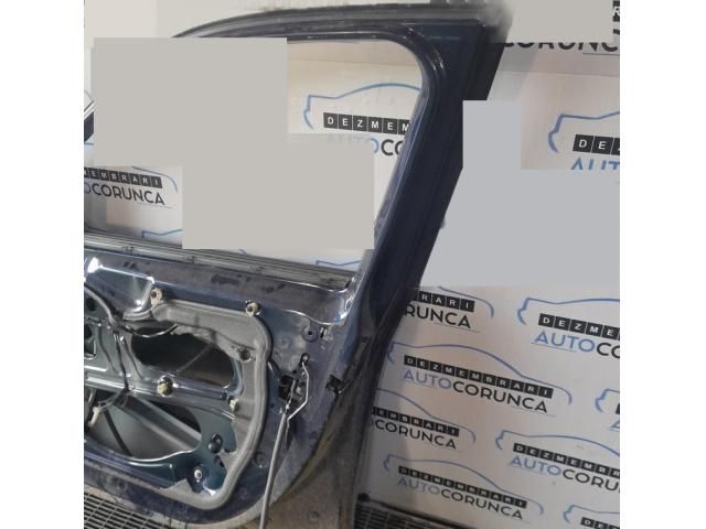 bontott BMW X1 Jobb első Ajtó (Üres lemez)