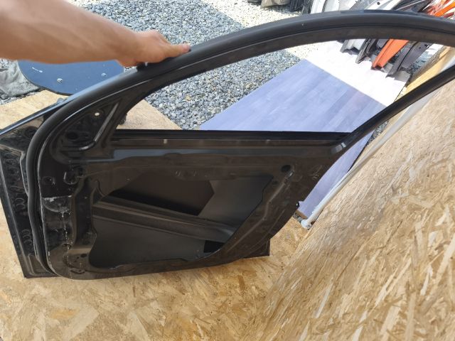 bontott BMW X1 Jobb első Ajtó (Üres lemez)